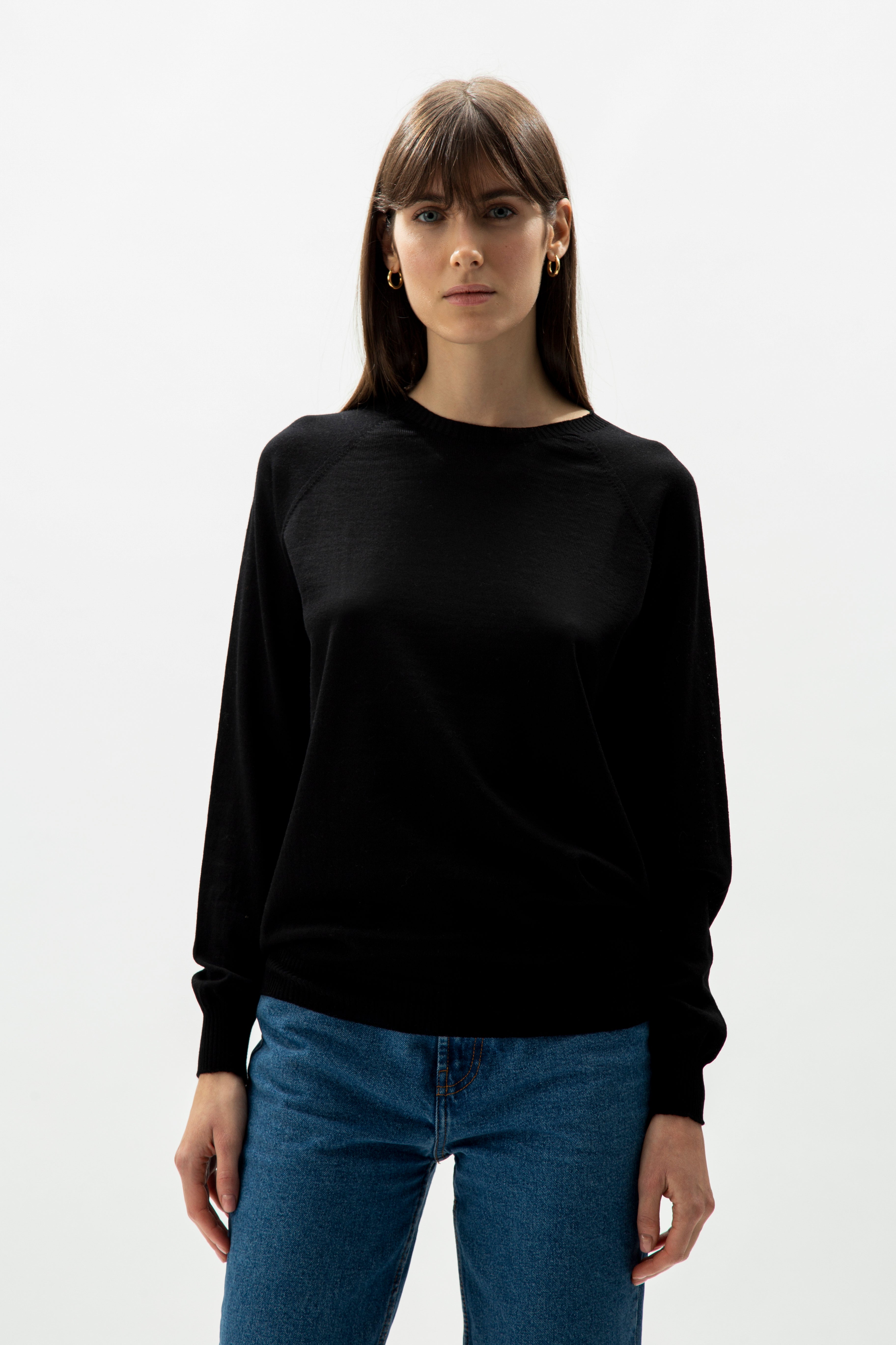 Extra Fine Merino Wool Crewneck Sweater (3D-Knit)-10