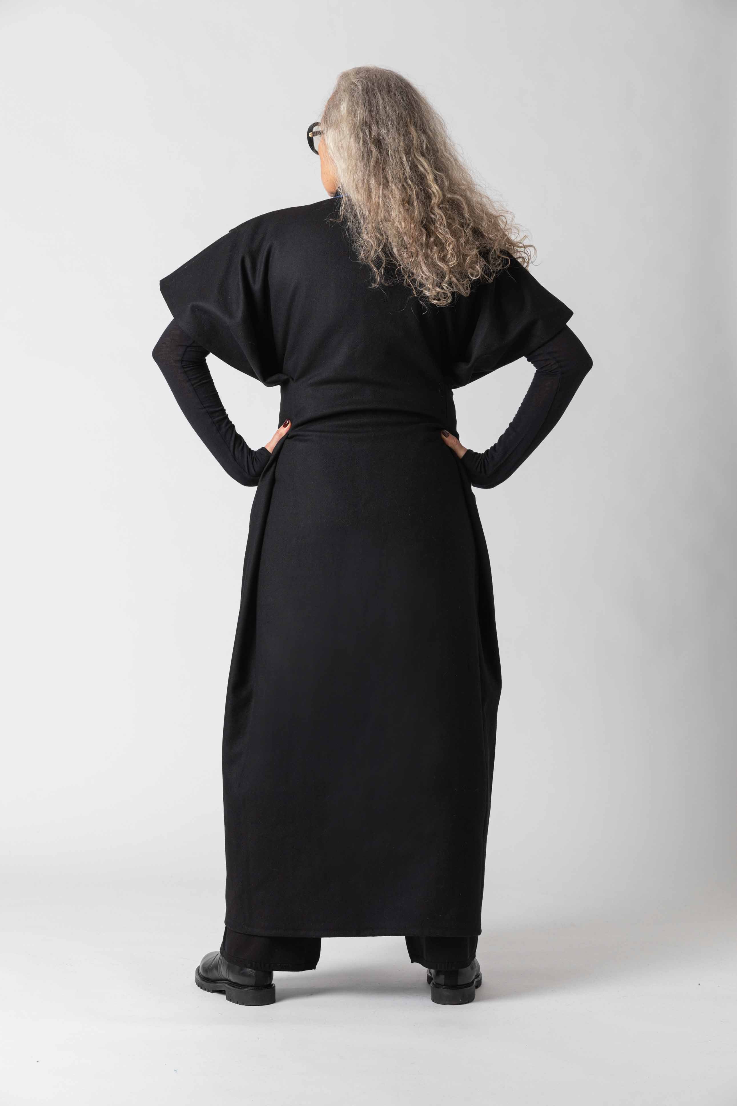 KIMONO - Black-3