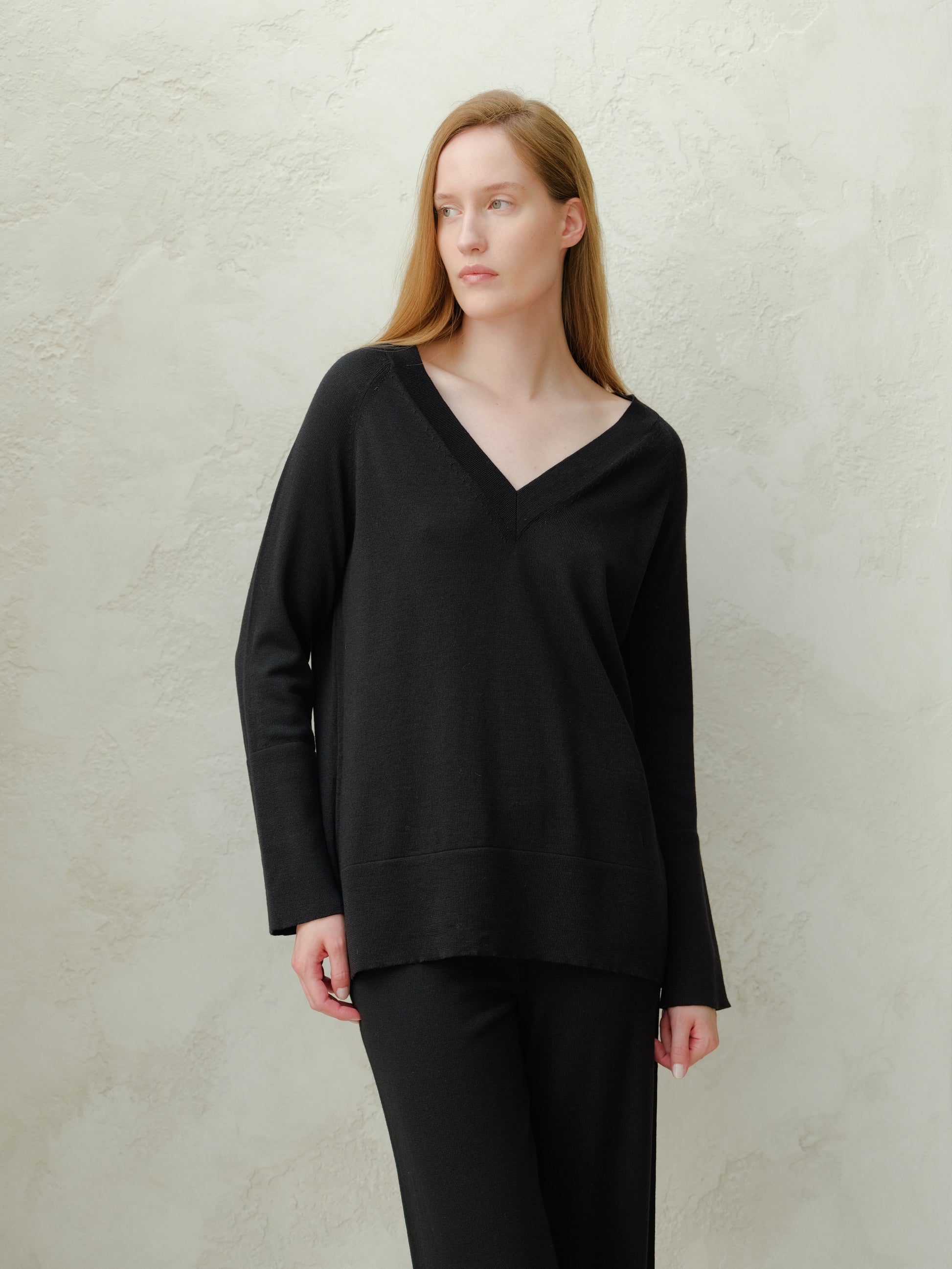 Extra Fine Merino V Neck Maxi Sweater-16