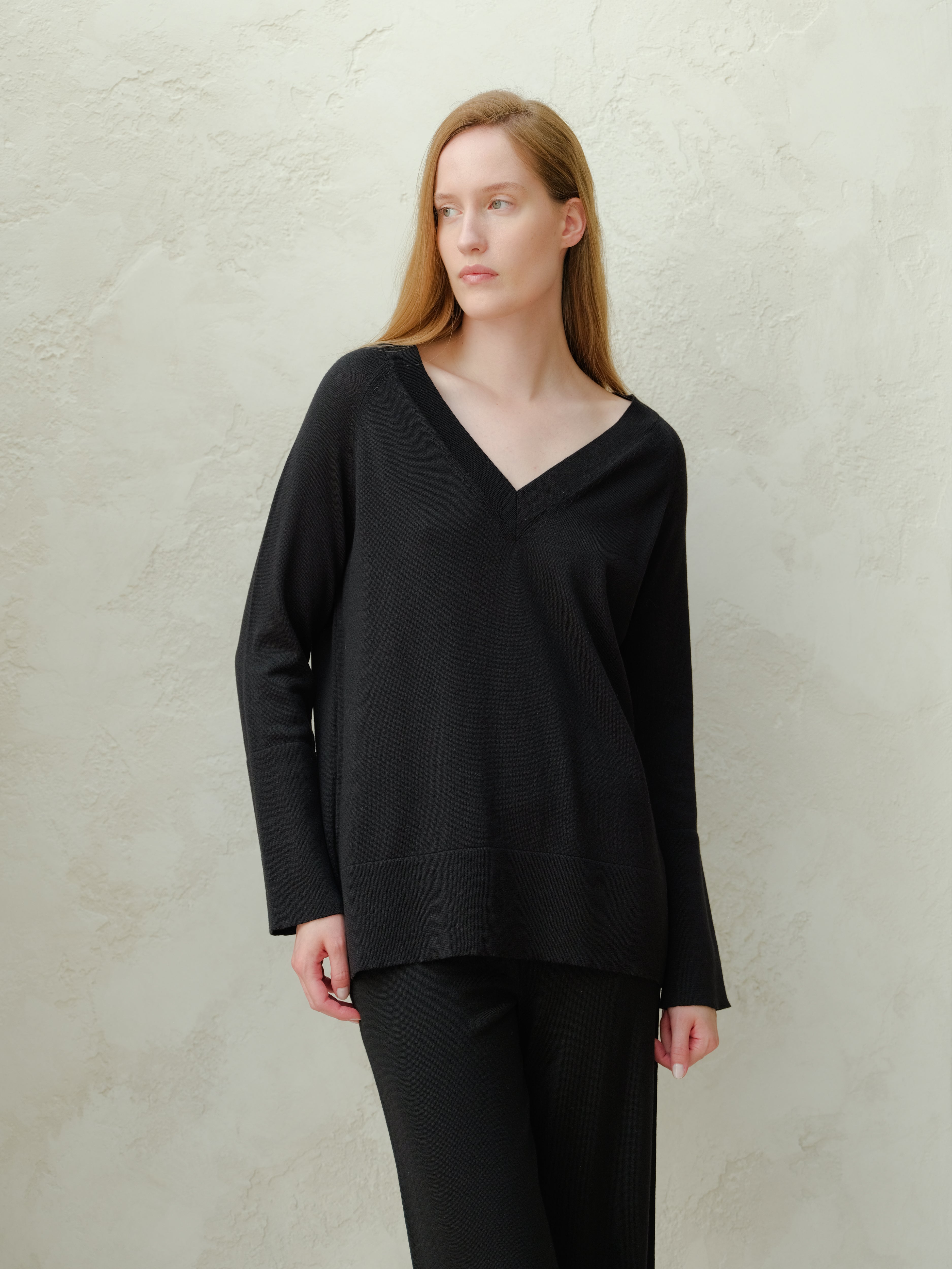 Extra Fine Merino V Neck Maxi Sweater-16