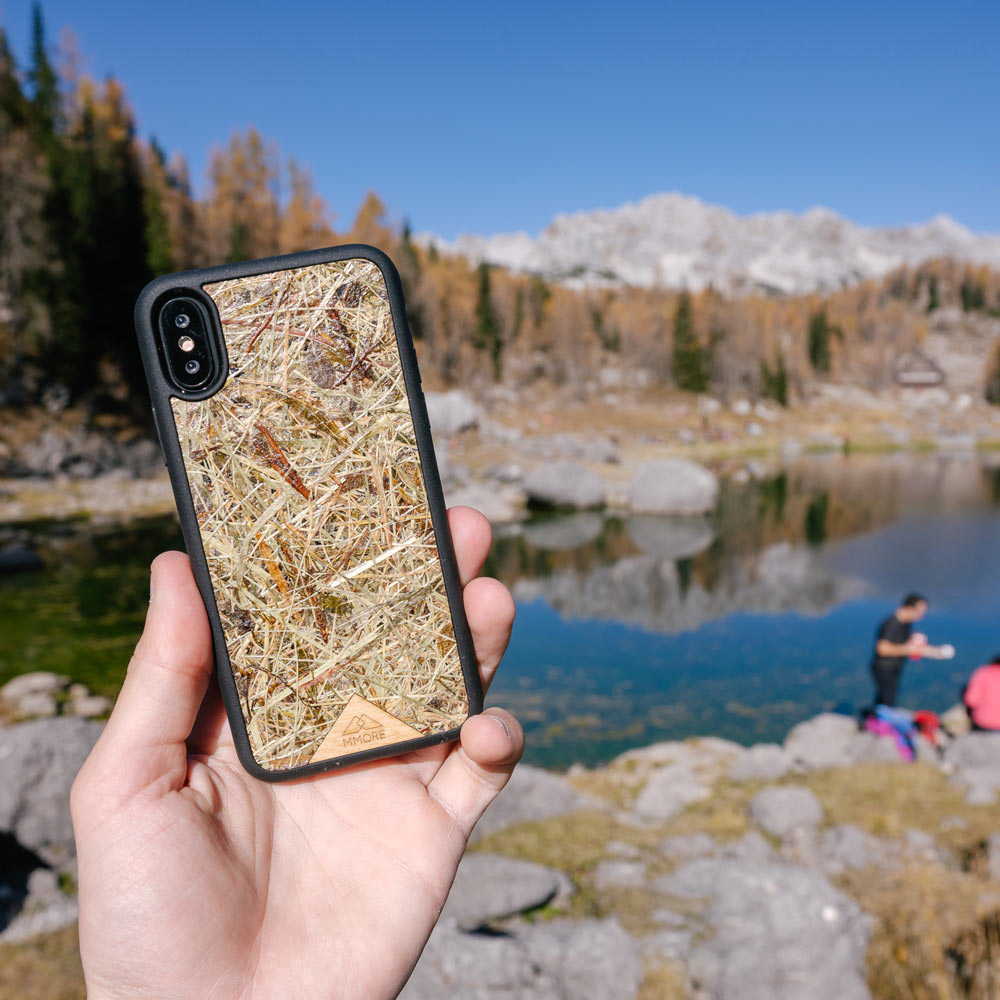 Organic phone case - Alpine Hay