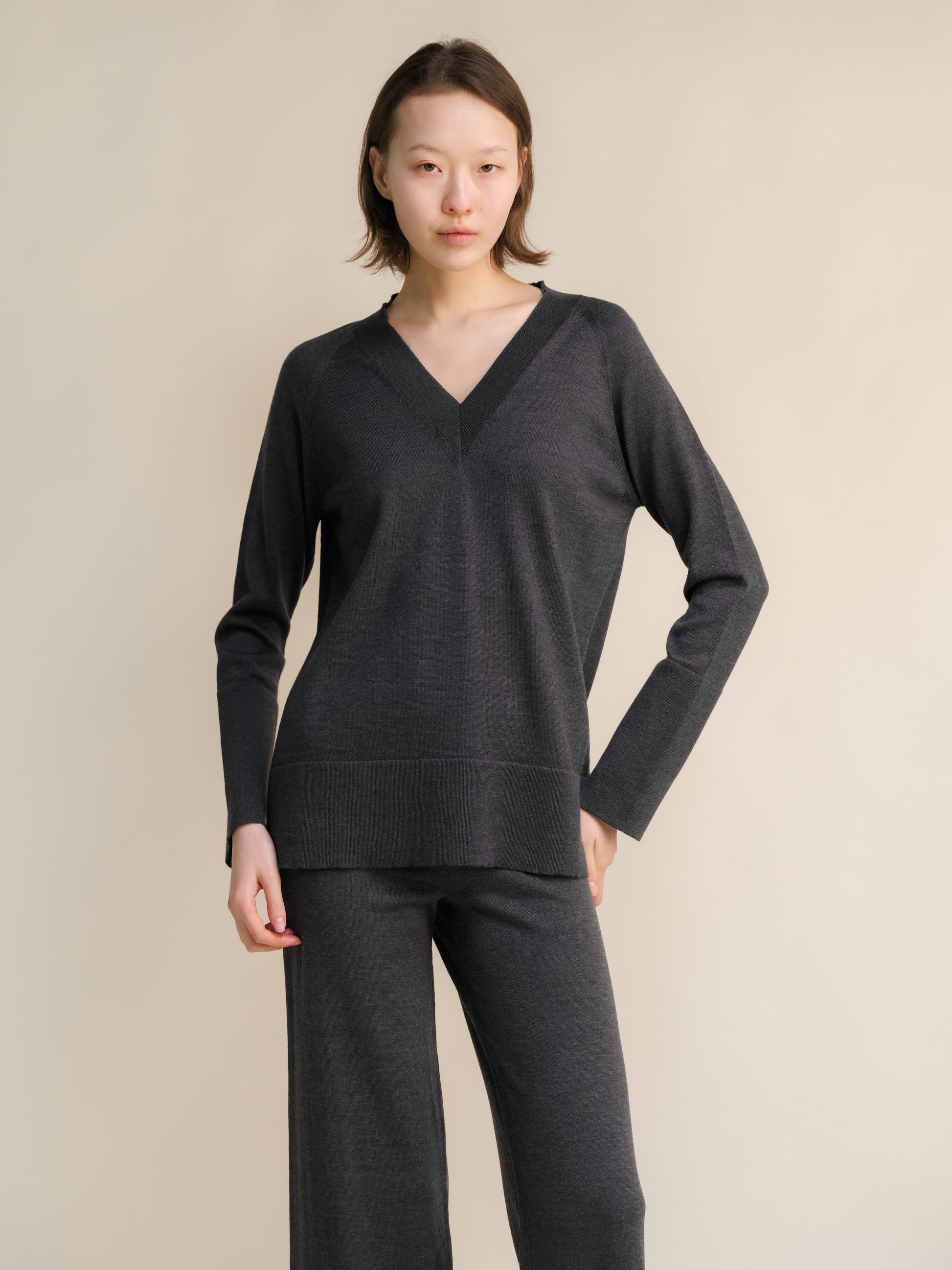 Extra Fine Merino V Neck Maxi Sweater-13