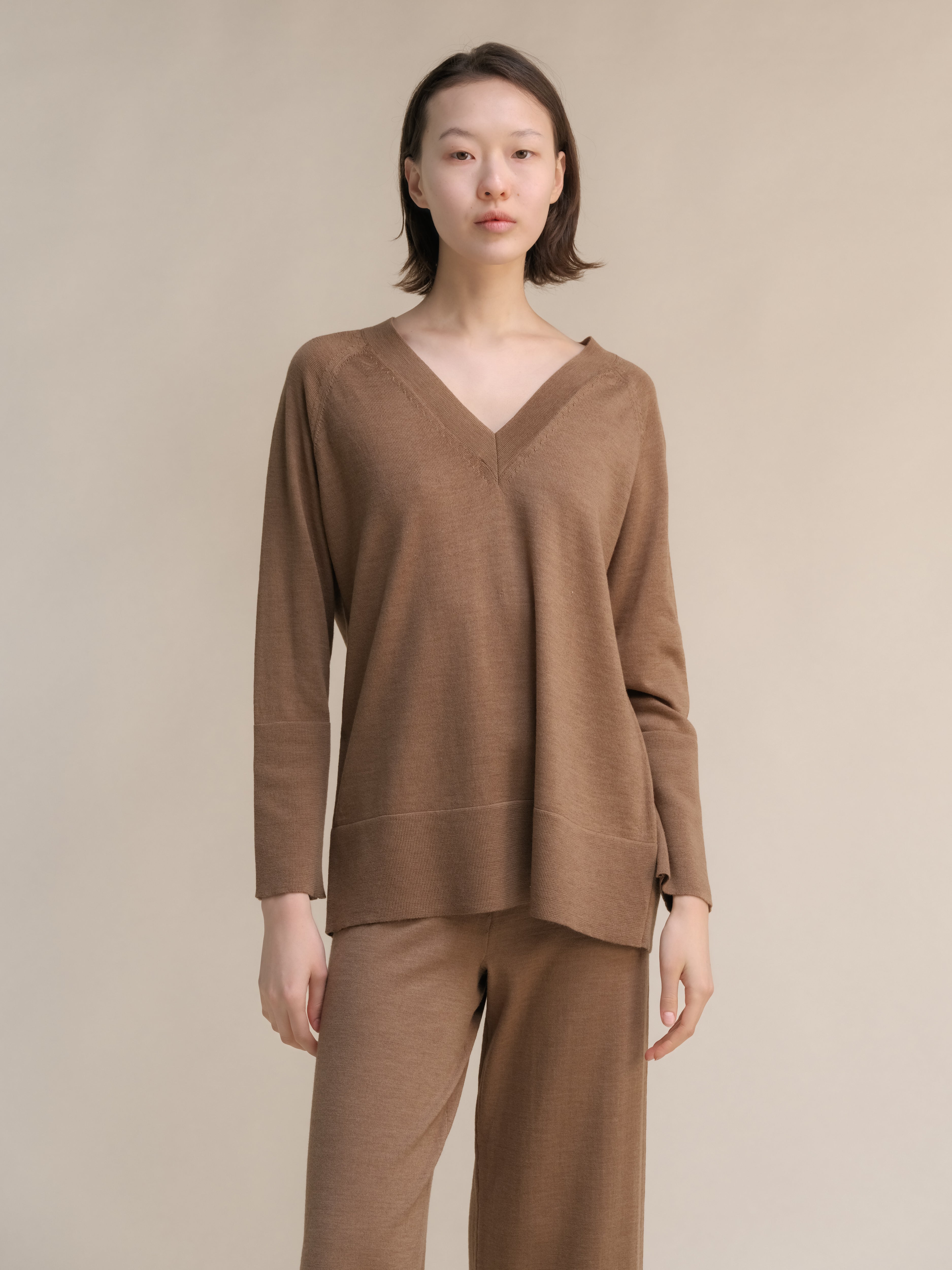 Extra Fine Merino V Neck Maxi Sweater-11