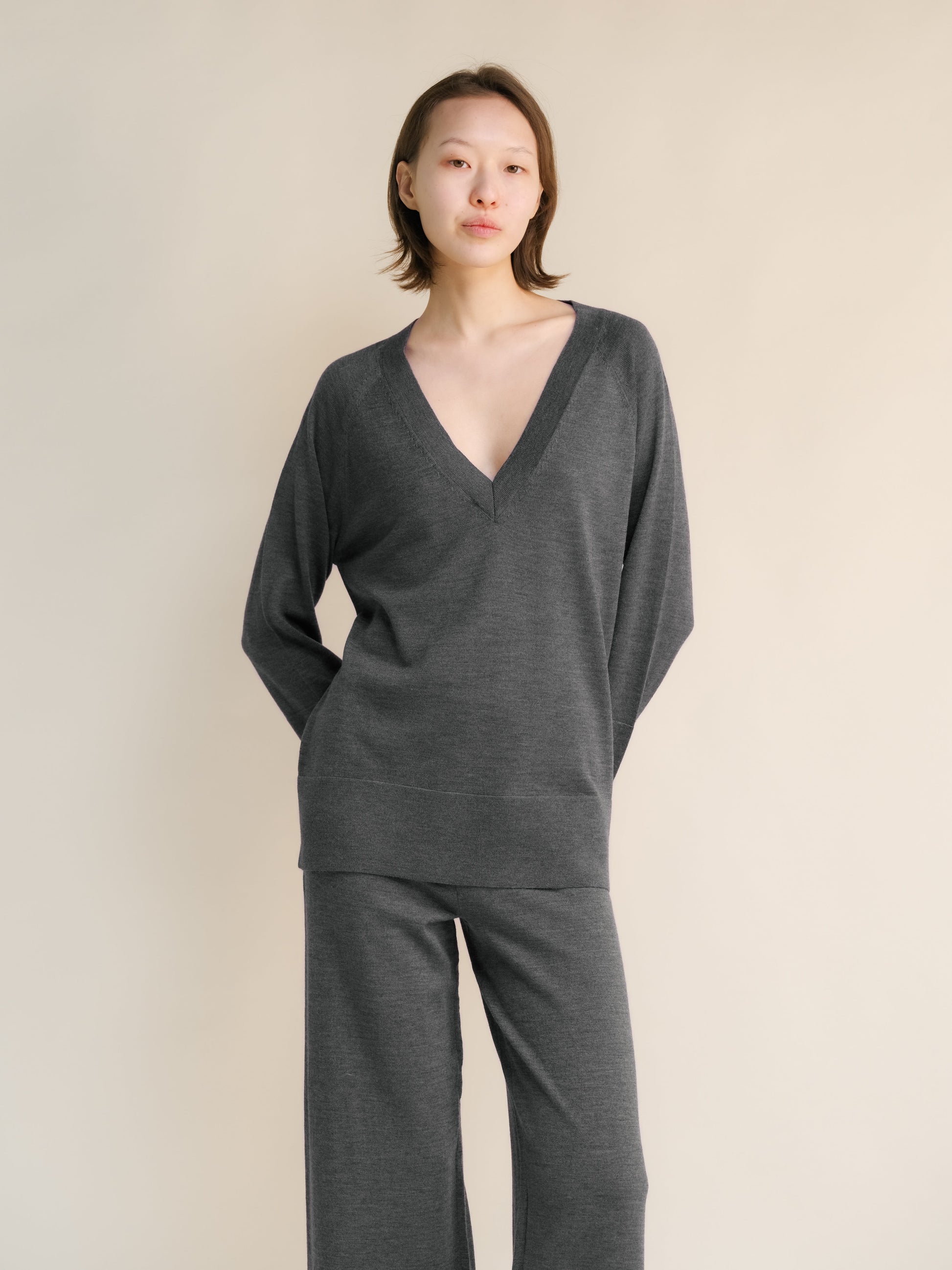 Extra Fine Merino V Neck Maxi Sweater-12