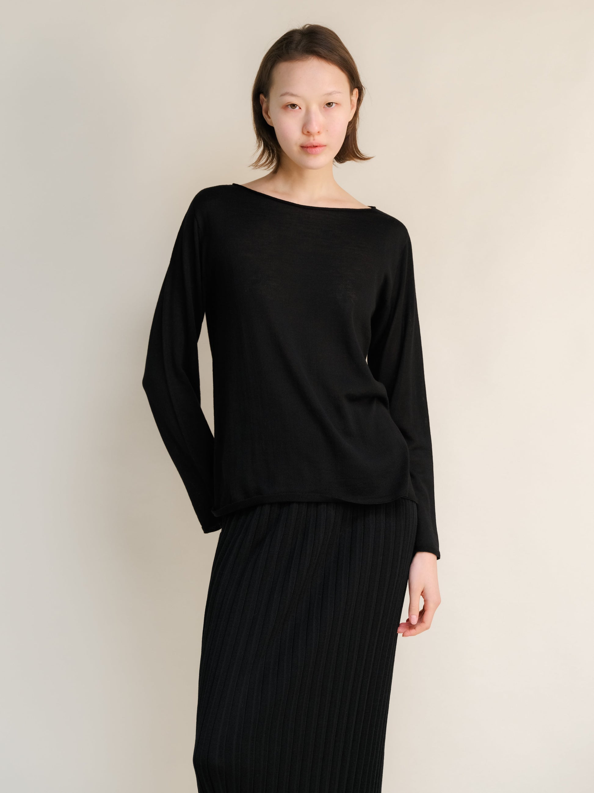 Extra Fine Merino Wool Boatneck Sweater (3D-Knit)-10