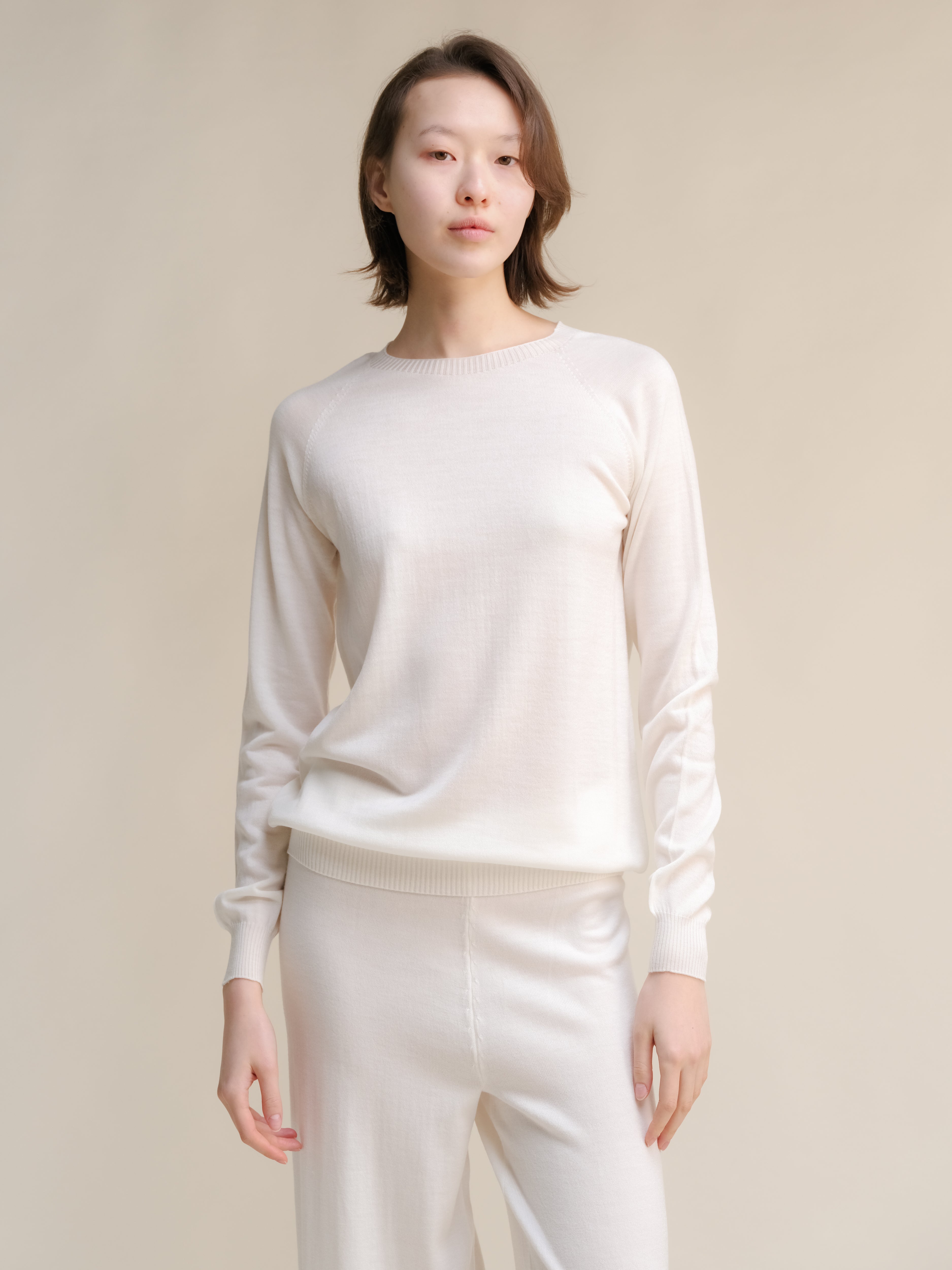 Extra Fine Merino Wool Crewneck Sweater (3D-Knit)-4