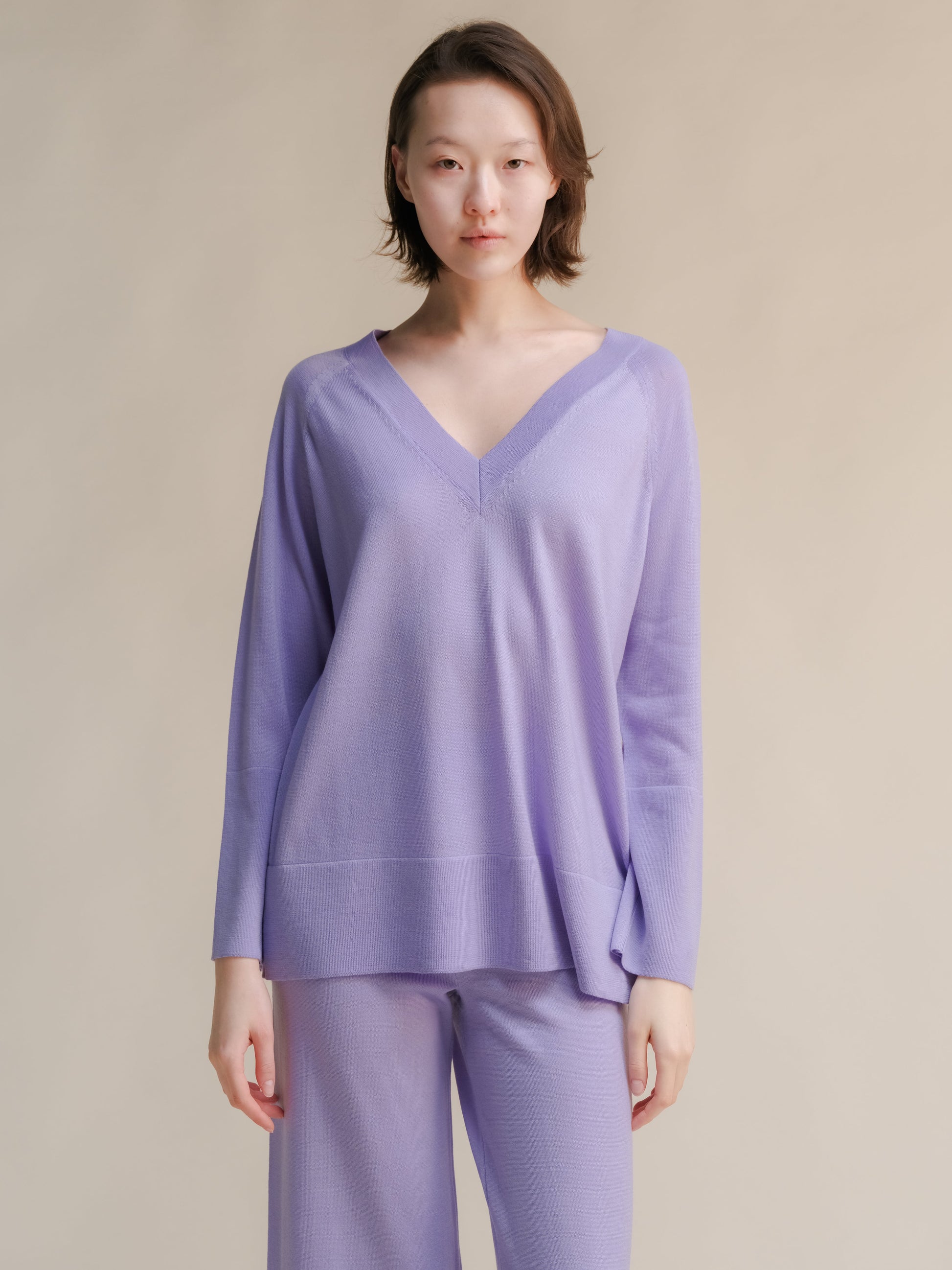 Extra Fine Merino V Neck Maxi Sweater-9