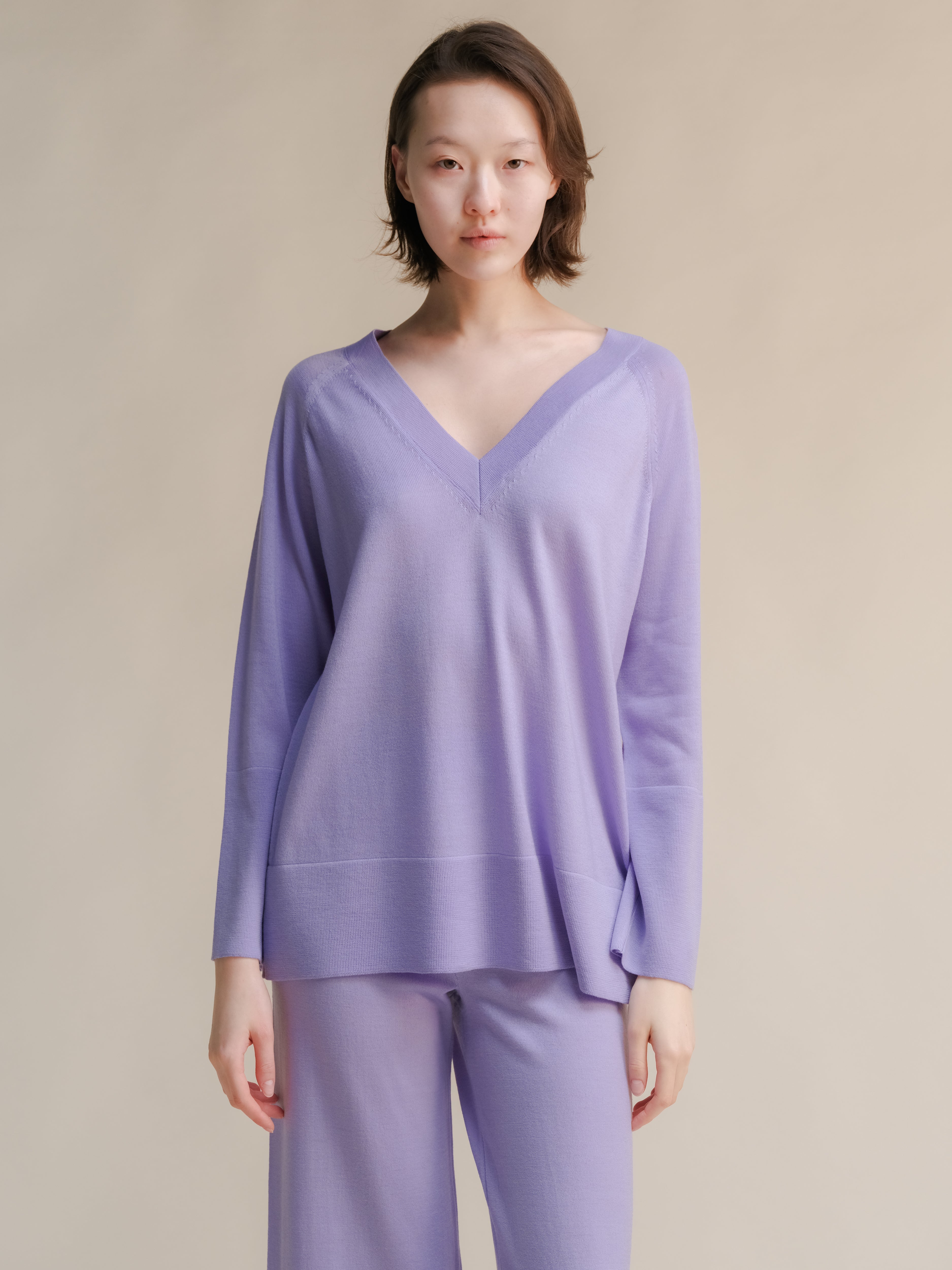 Extra Fine Merino V Neck Maxi Sweater-9