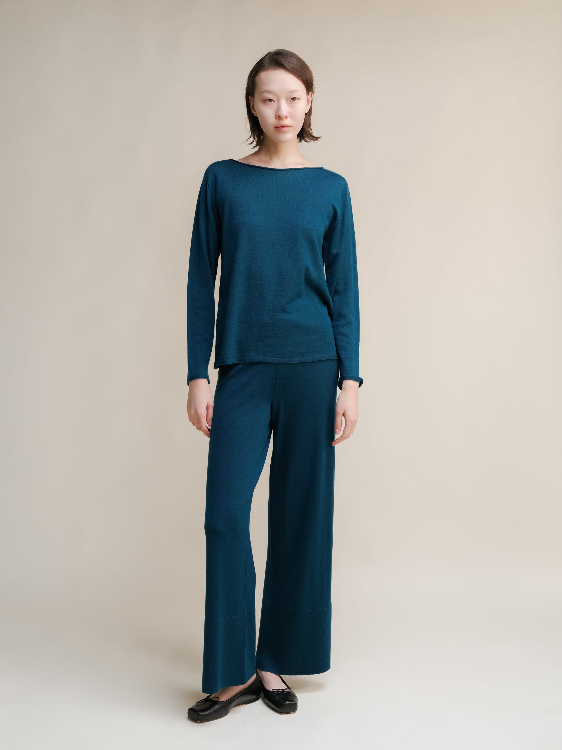Extra Fine Merino Wool Boatneck Sweater (3D-Knit)-5