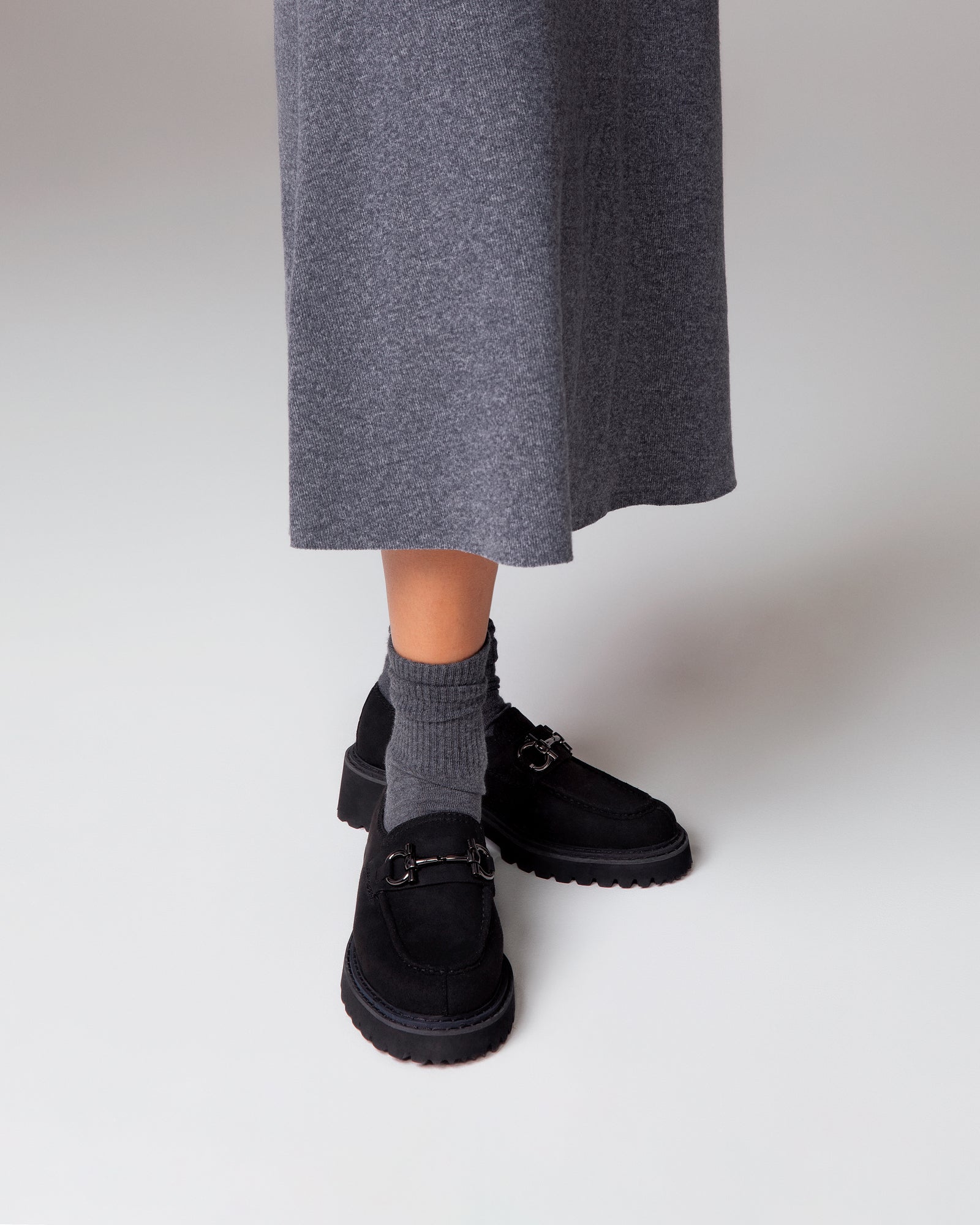 Elsa black moccasins, vegan eco-friendly