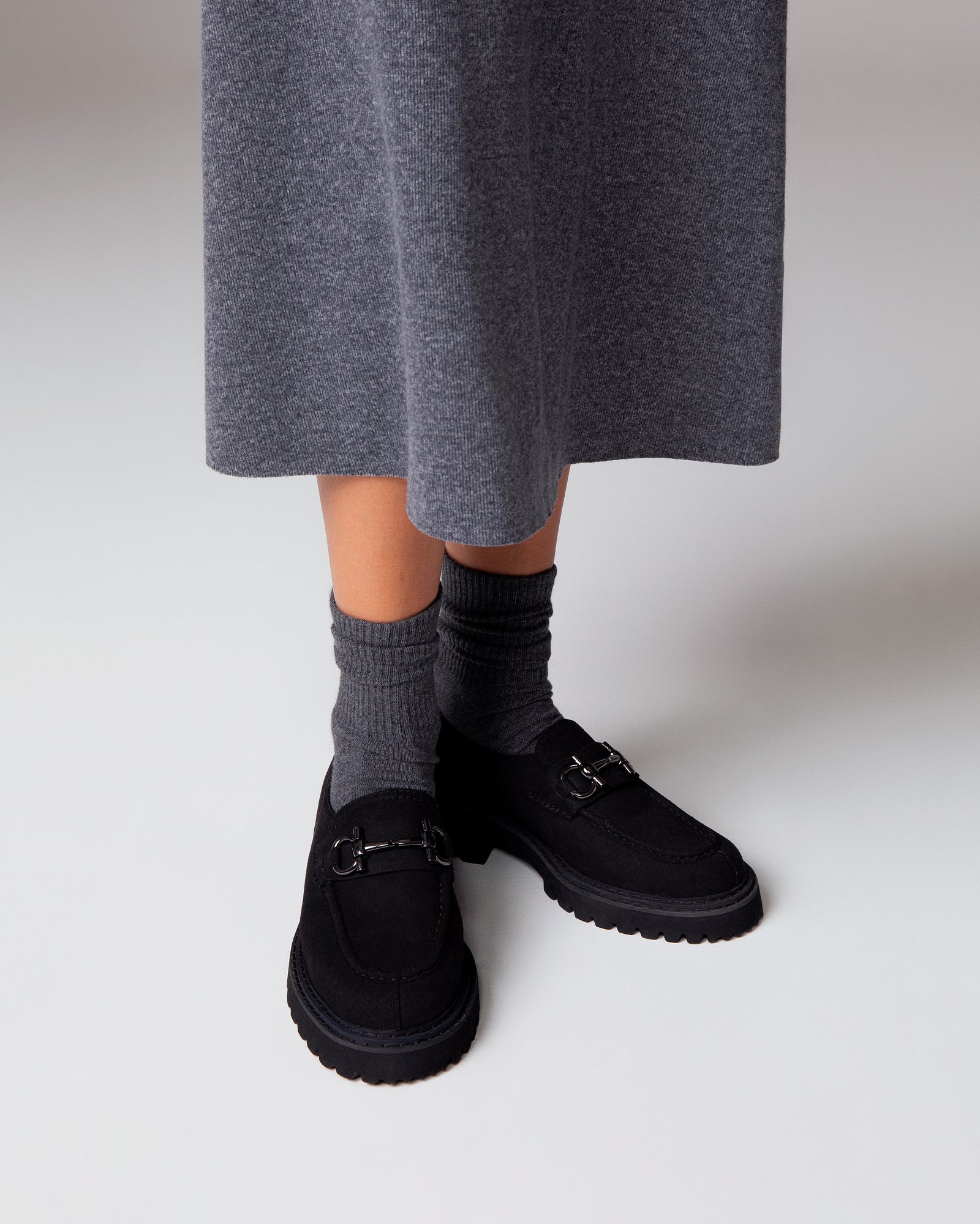 Elsa black moccasins, vegan eco-friendly