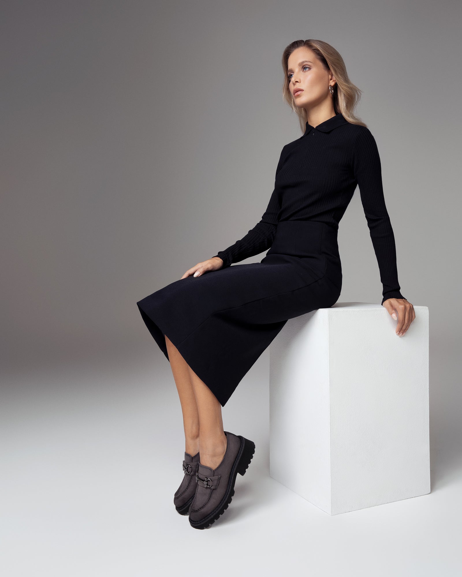 Elsa dark grey moccasins, vegan eco-friendly