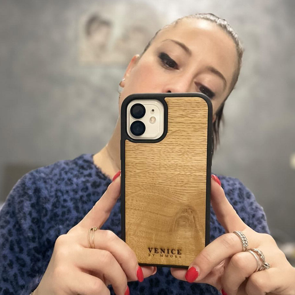 The Venice phone case - Minimalist lettering