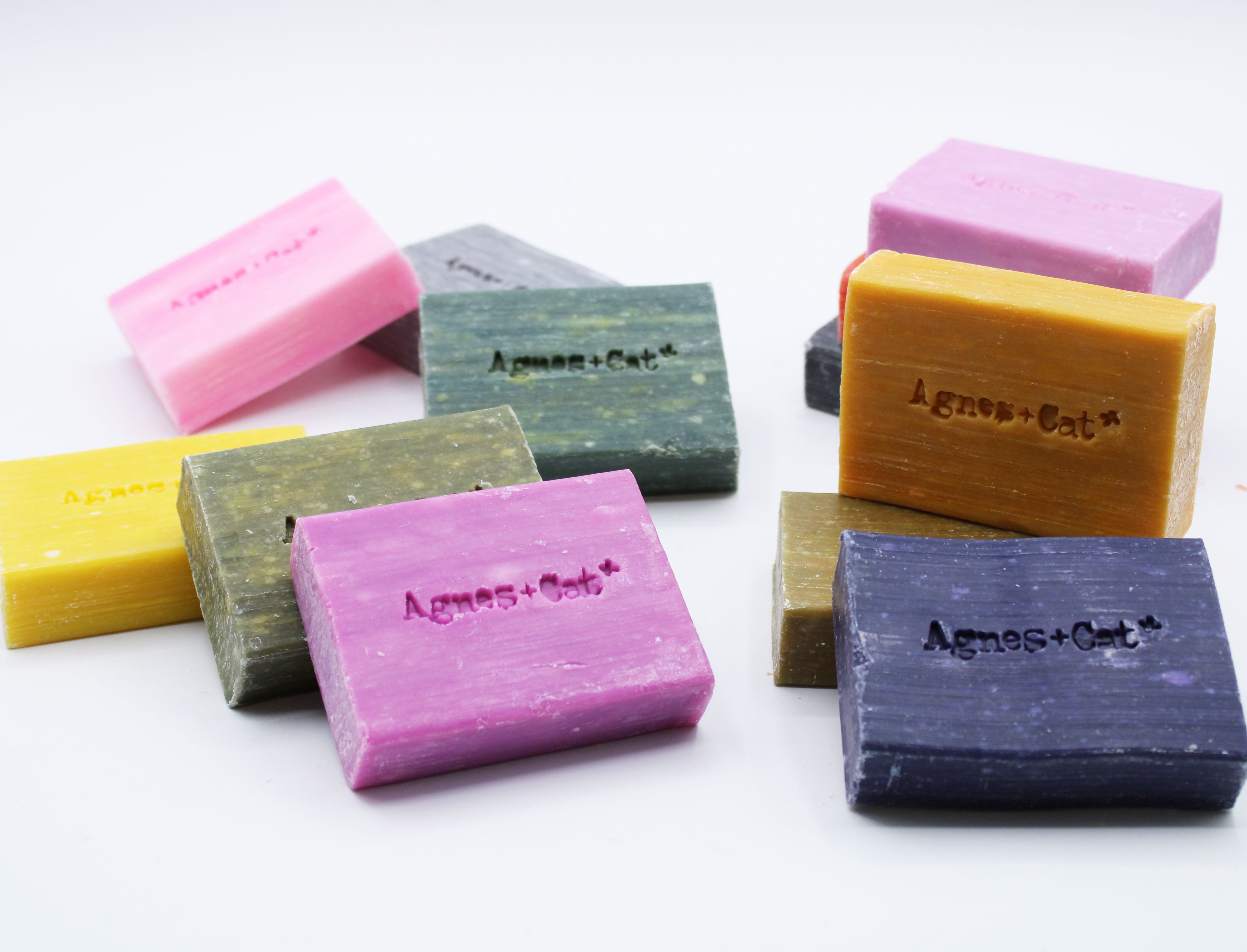 140g Handmade Soap - Rhubarb Rhubarb