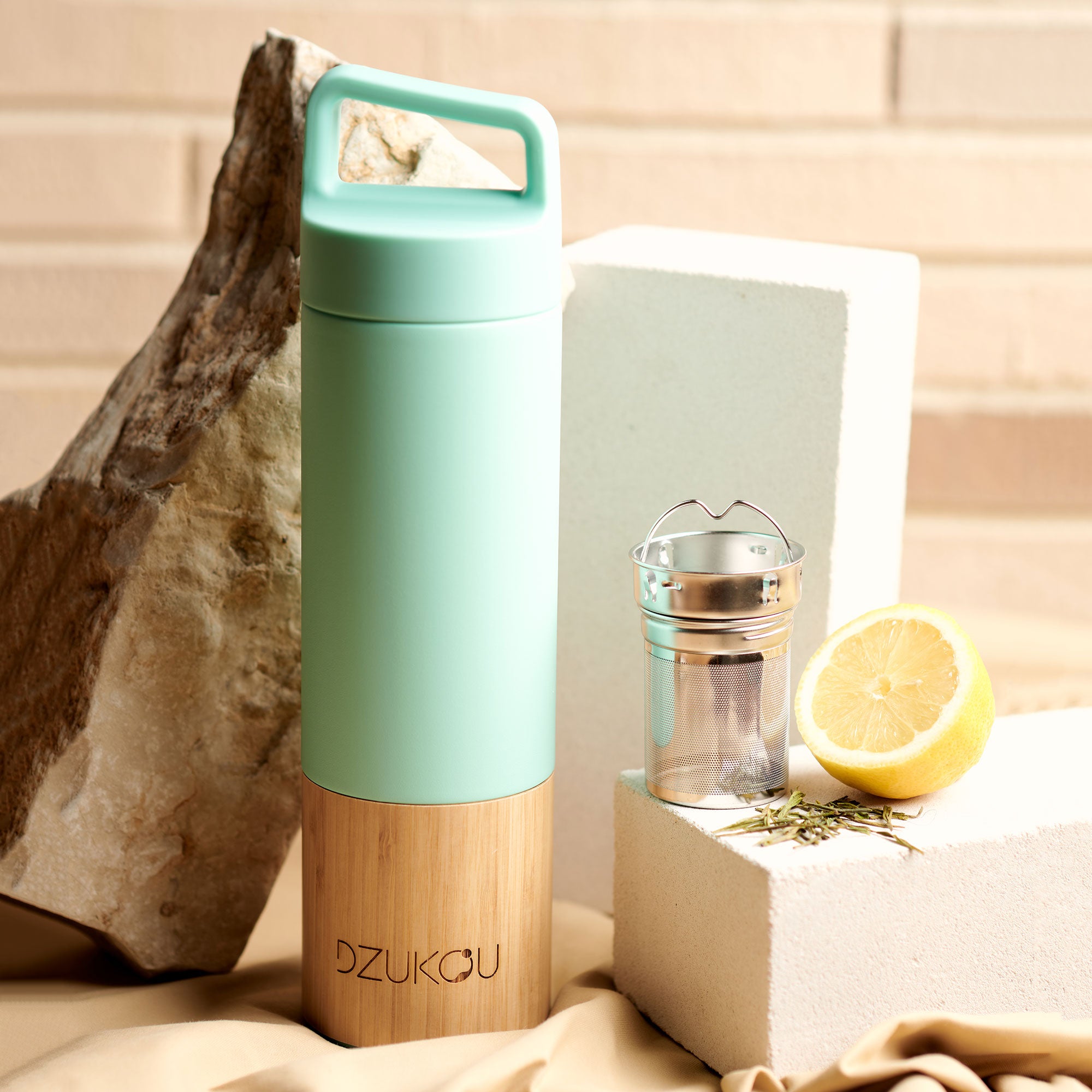 Saint Elias - Bamboo and Stainless Steel Thermos Bottle green