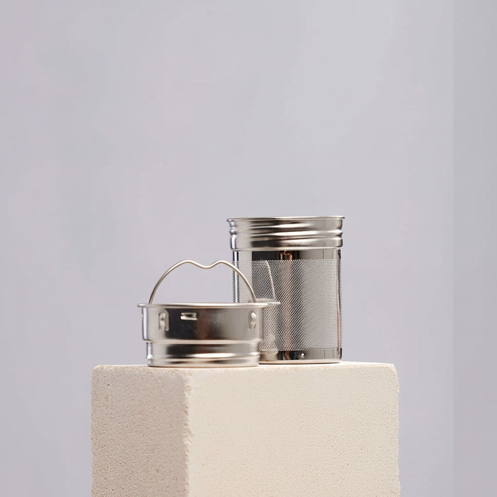 Elephant Falls – Bamboo and Stainless Steel Thermos Bottle 480 ml